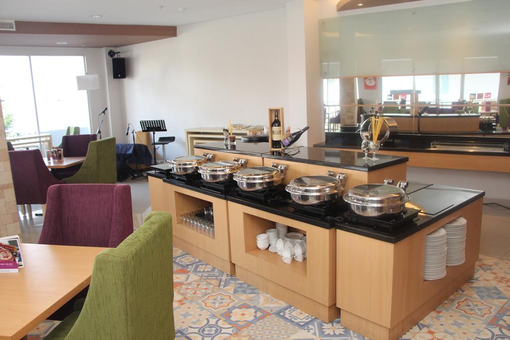 Swiss-Belinn Balikpapan Exterior foto
